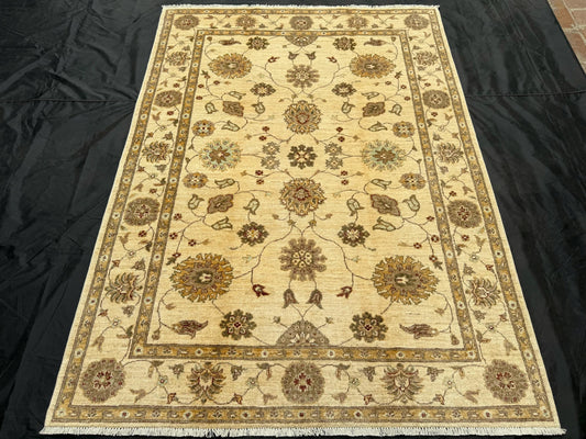 Traditional Handmade Cream Rug,Neutral Floral Patterns,Living Room Decor,Handmade Cream Beige Area Rug ,Traditional Floral Design.