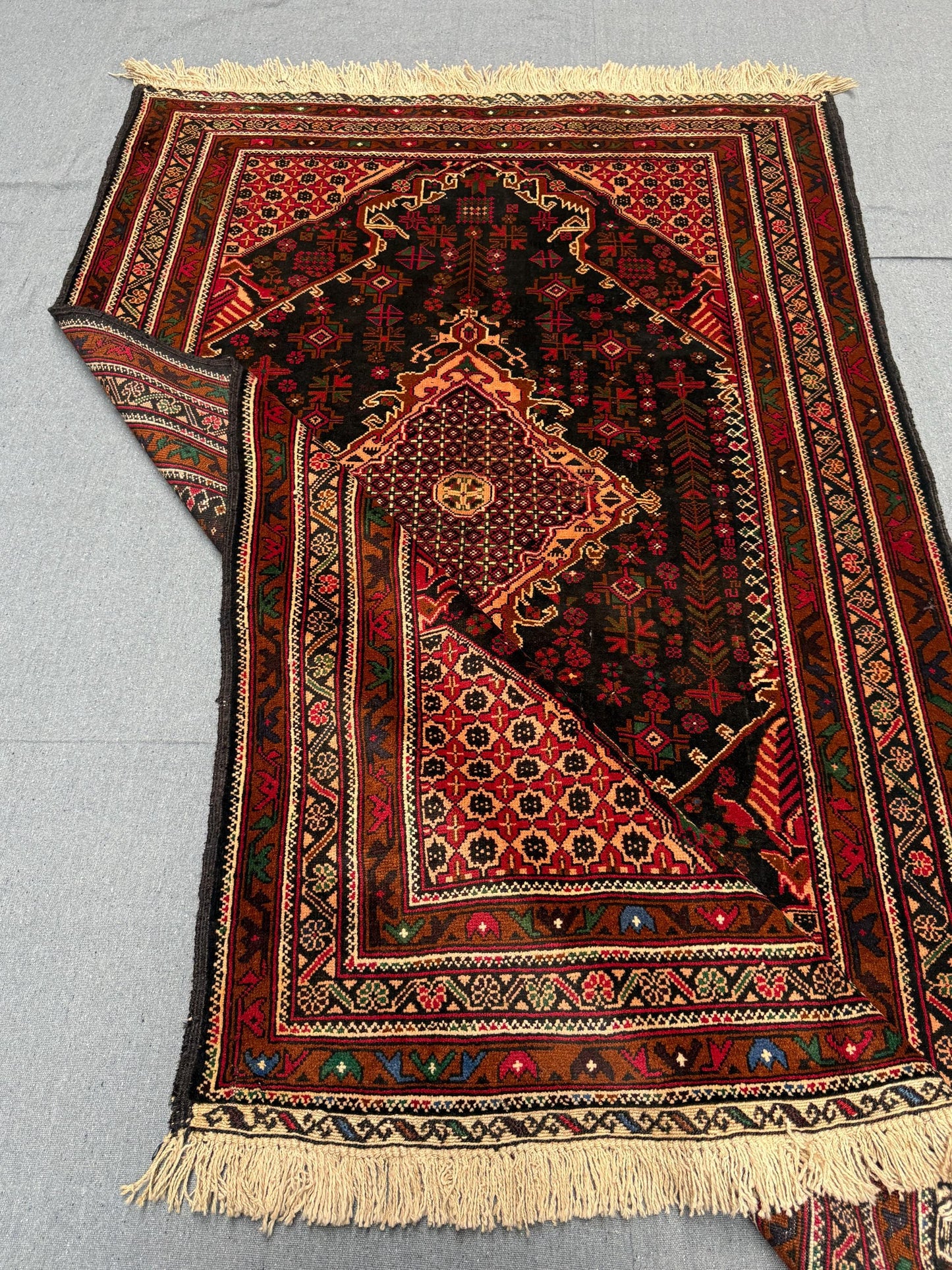 Handmade Tribal Rug-Rich Red and Black Wool Rug with Geometric Patterns,Turkish Handwoven Rug-Authentic Artisan Wool Rug with Bold Designs