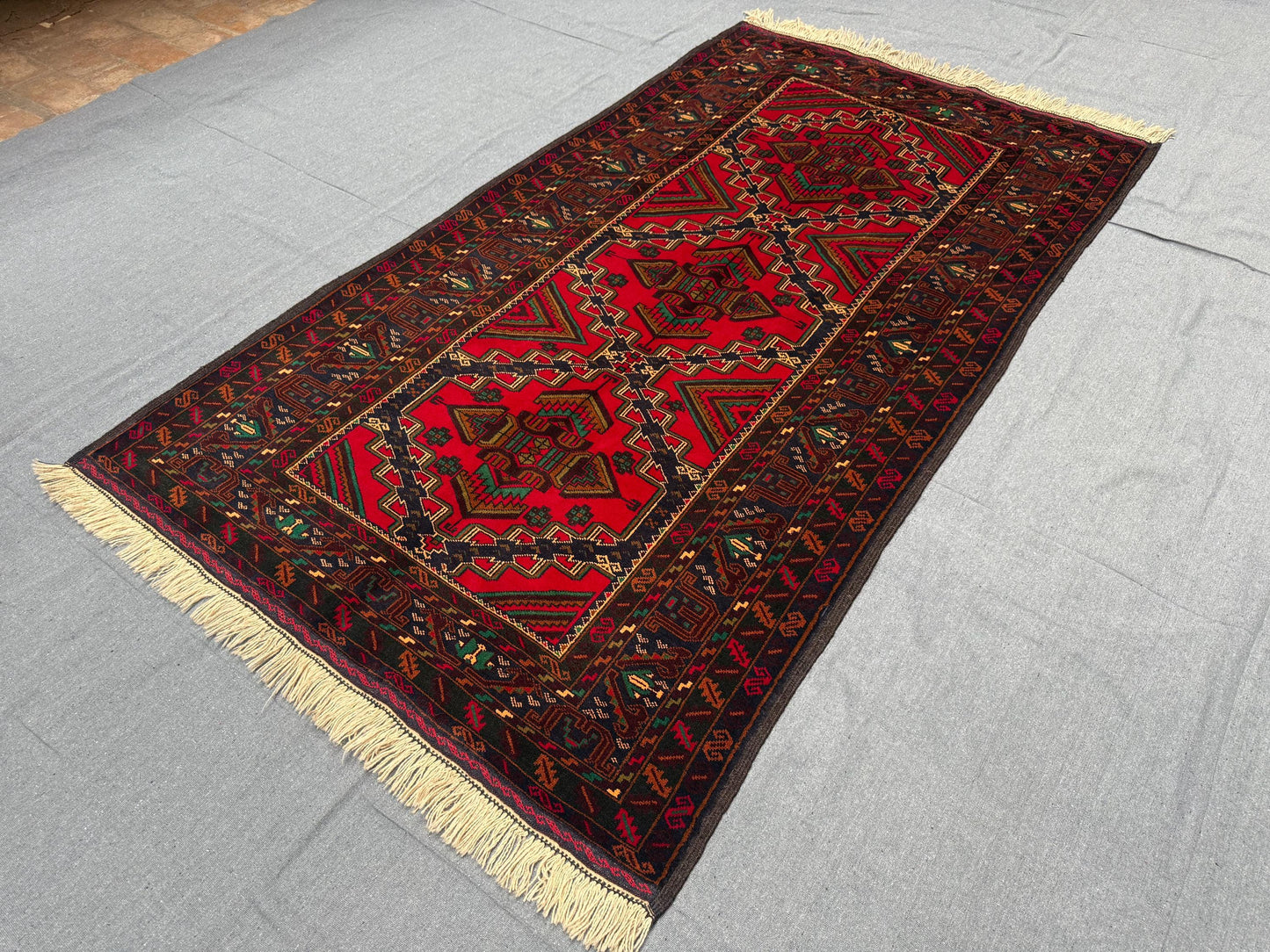 Handmade Turkish Rug-Bold Red Geometric Wool Carpet with Tribal Patterns,Traditional Handwoven Turkish Rug-Vibrant Red and Black Wool Carpet