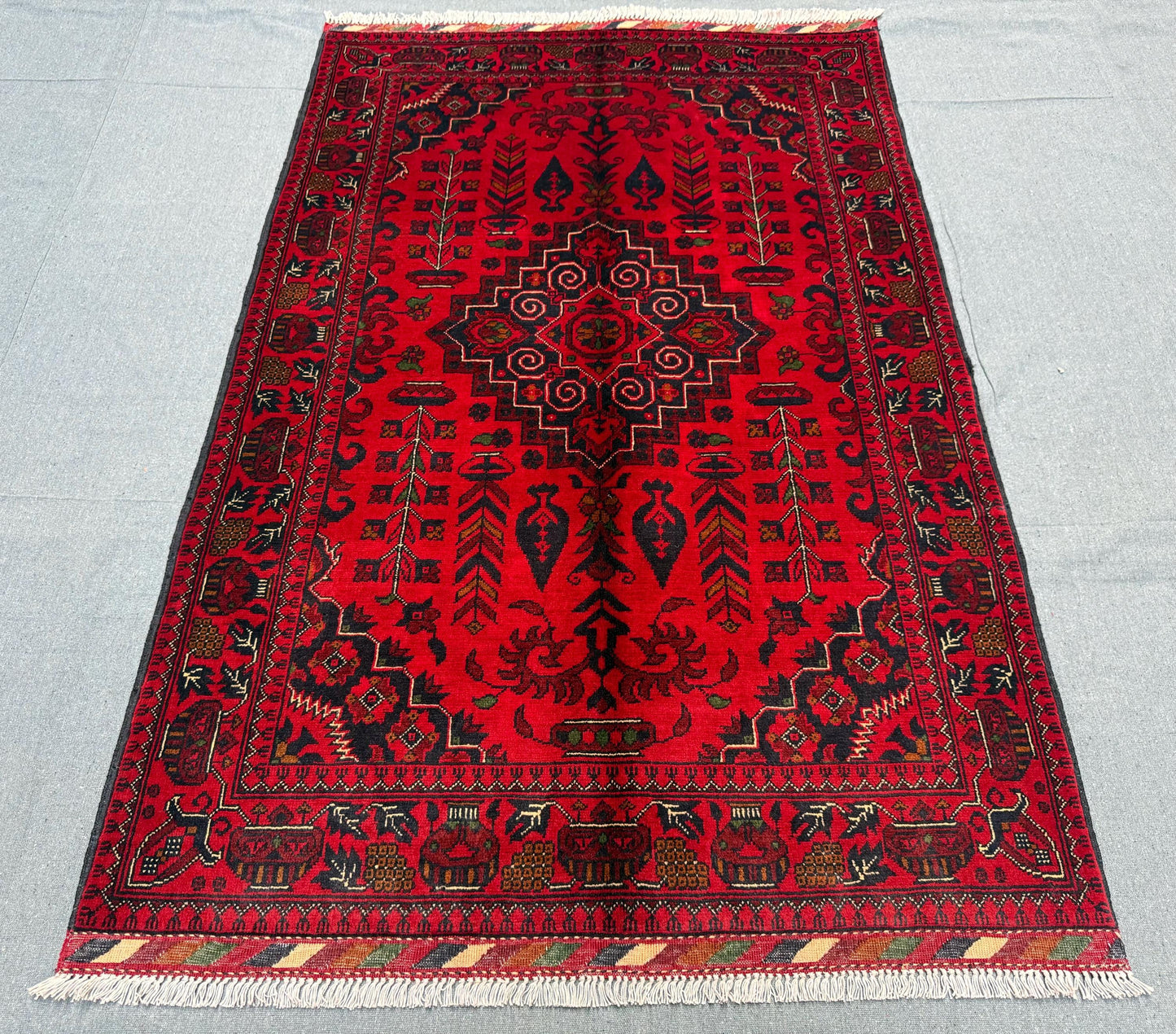 Luxury Handmade Red Wool Rug-Statement Carpet for Rustic and Modern Spaces,Handwoven Red Oriental RugAuthentic Handwoven Red Rug.Bedroom rug