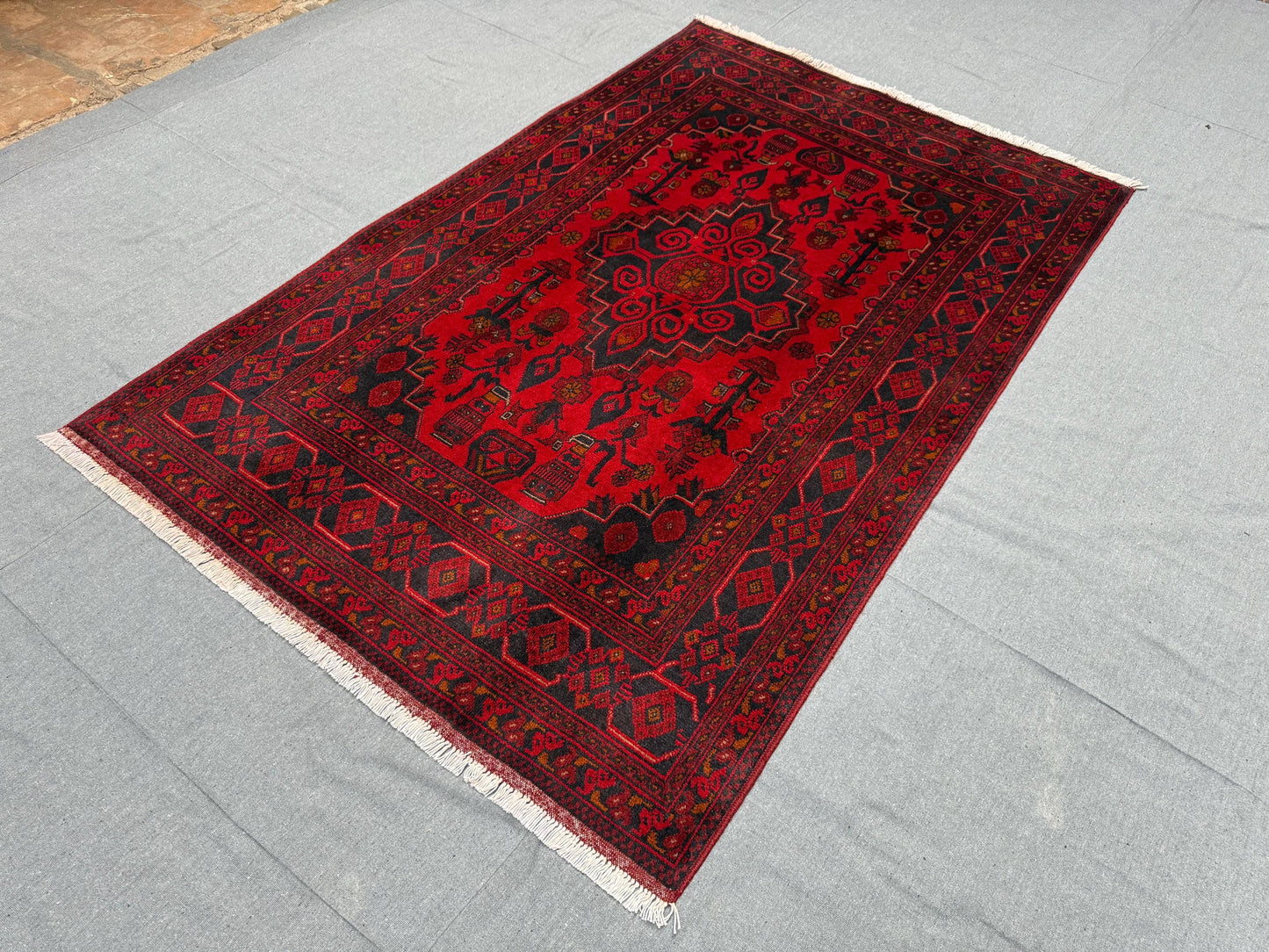 Authentic Handmade 4x7 Khal Mohammadi Rug,Decorative Red Wool Rug,Traditional Handmade Rug,4x7 Bold Red Living room rug,Red bedroom rug.