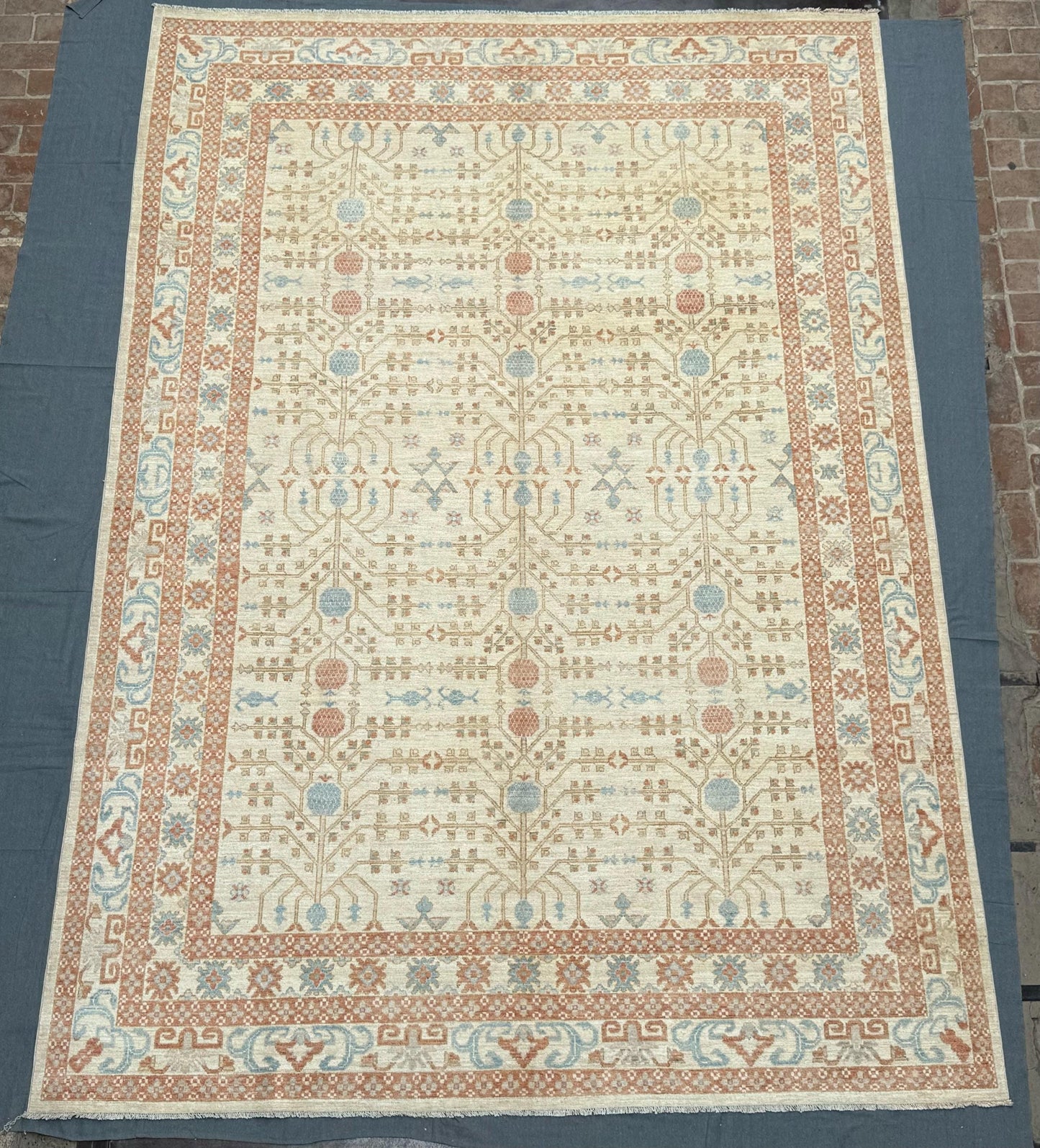 Handmade Turkish Oriental Rug 10x14 ft – Luxurious Wool Carpet with Elegant Floral Patterns in Warm Earthy Tones for Large Spaces