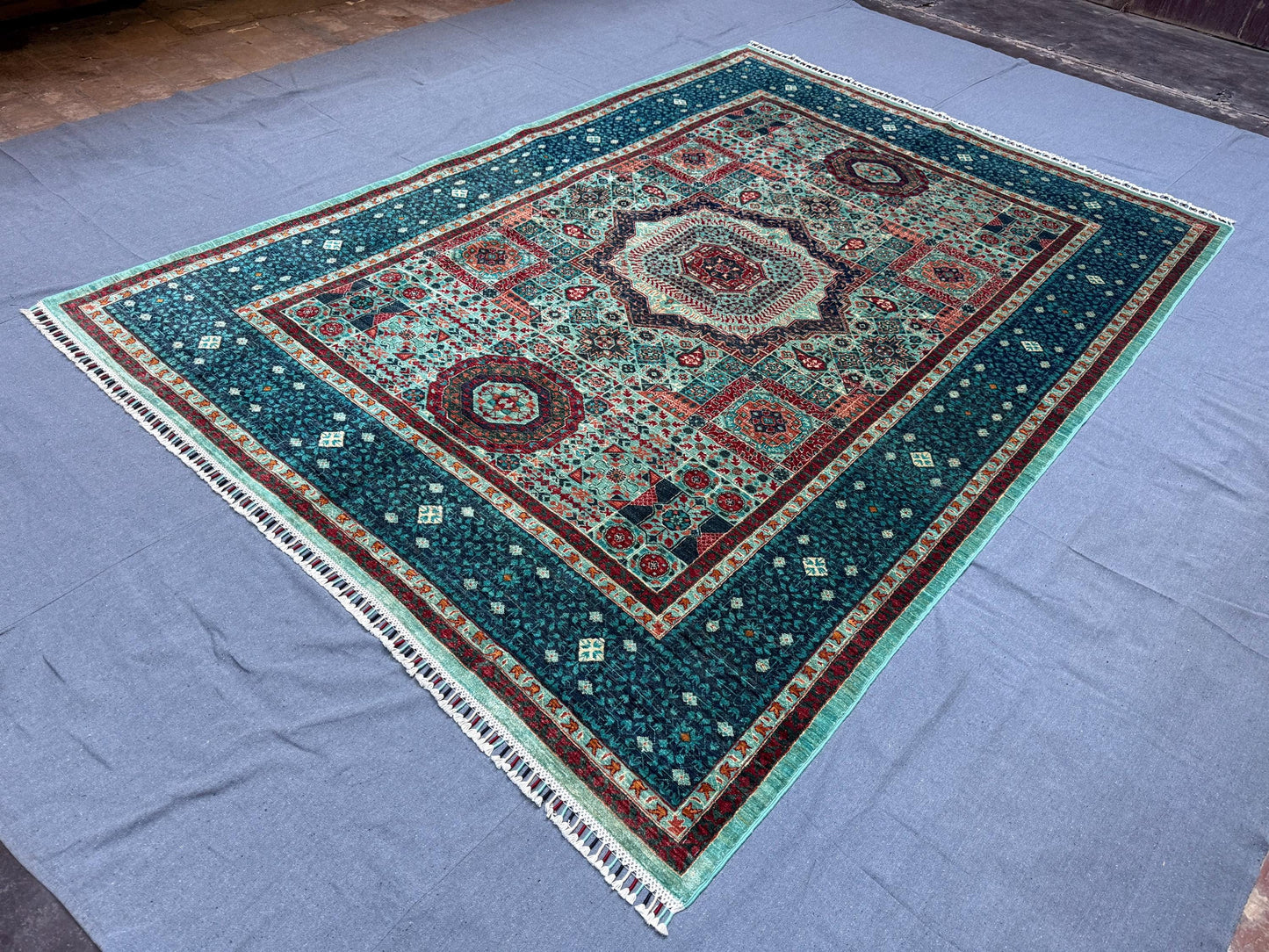 7x9 Unique Handwoven Oriental Rug - Vibrant Colors and Classic Patterns,Large Handmade Oriental Wool Rug - Exquisite Artisan Craftsmanship.