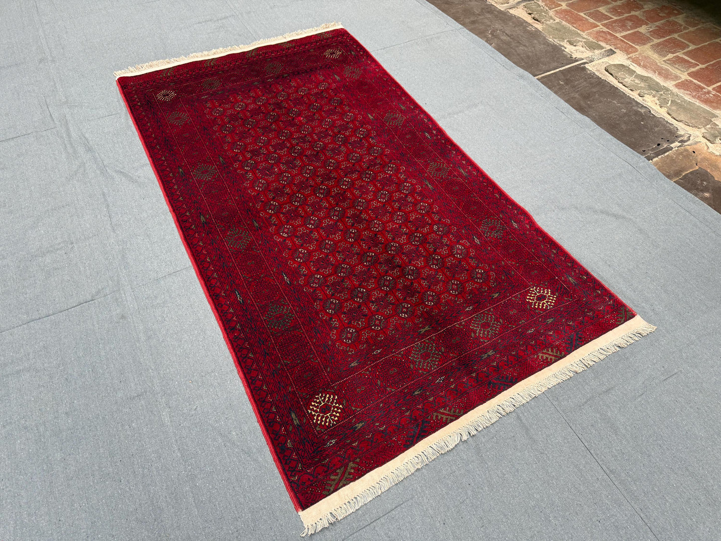 Handmade Red Wool Rug - Vibrant Oriental Area Carpet,Traditional Handmade Rug - Red Wool Carpet for Small Spaces,Handwoven Red Oriental Rug.