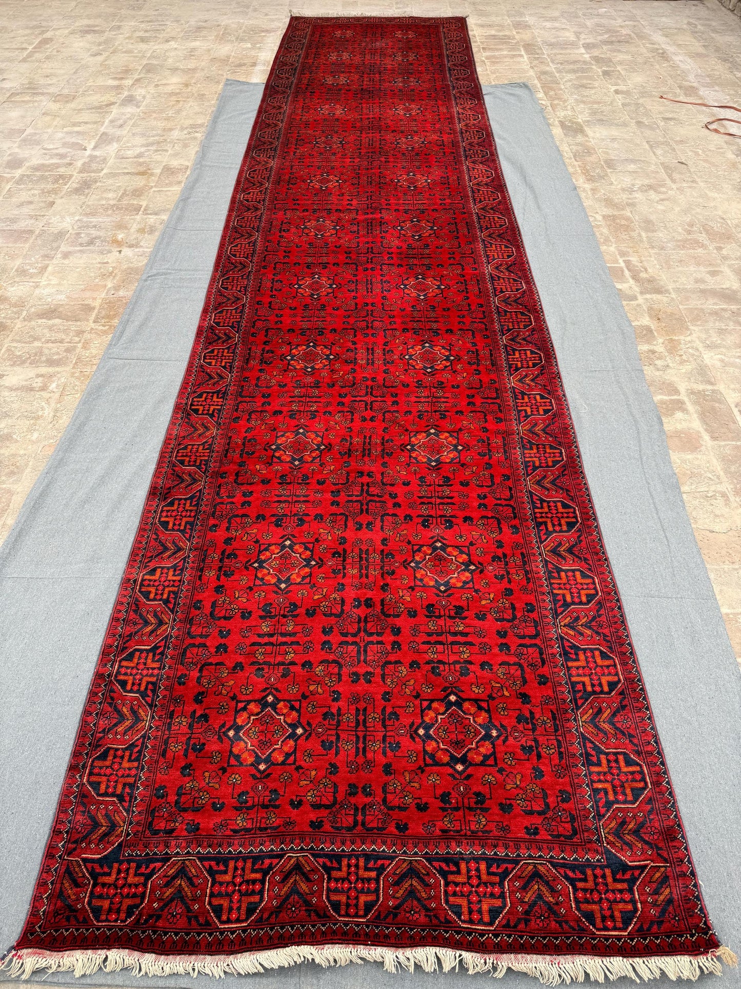 Handmade 4x19 Red Runner Rug - Long Wool Hallway Carpet,19 ft Red Hallway Rug,Luxury Handwoven runner - Perfect for Hallways and Entryways