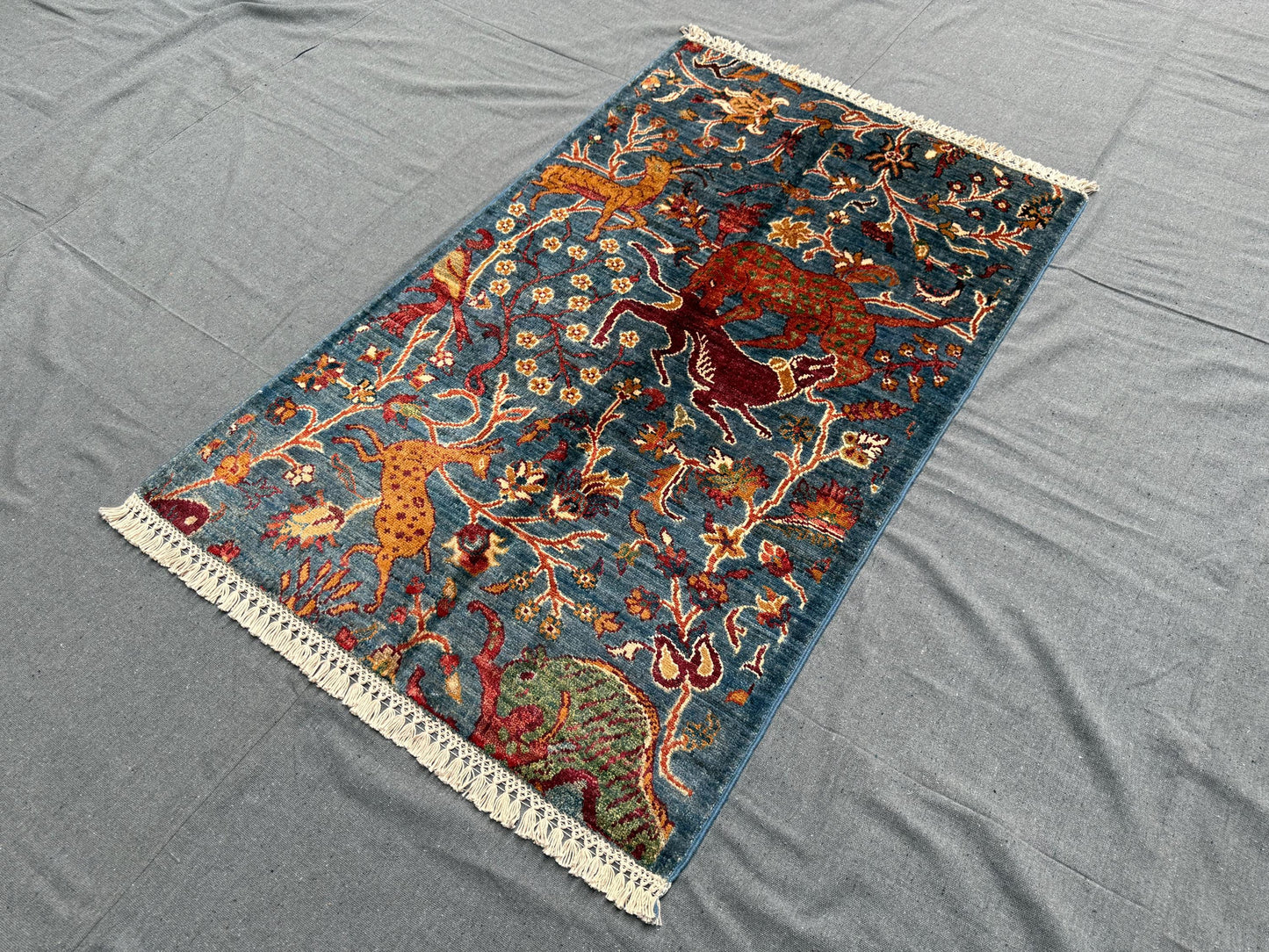 Vintage-Style Blue Handmade Garden of Babylon Inspired Rug,Handwoven Artistic Rug,Luxury Handmade Nature Rug,Floral Design for Living Room.