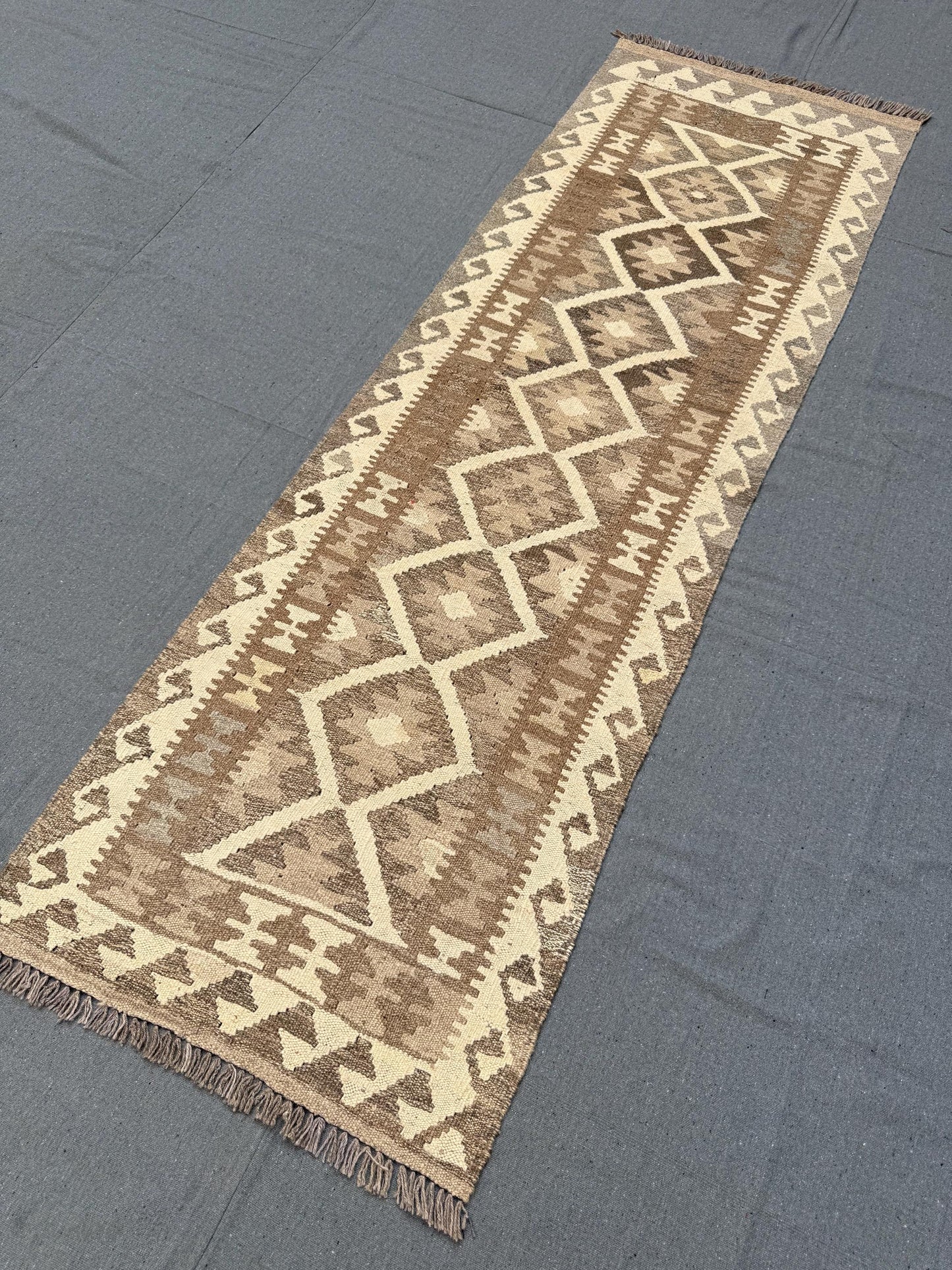 Flatweave reversible Kilim Runner Rug,Beige and Brown Wool Flatweave Carpet for Narrow Spaces,7 ft Kilim Runner Rug,7 ft runner kilim.