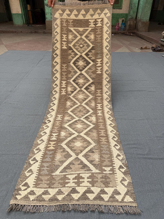 Flatweave reversible Kilim Runner Rug,Beige and Brown Wool Flatweave Carpet for Narrow Spaces,7 ft Kilim Runner Rug,7 ft runner kilim.