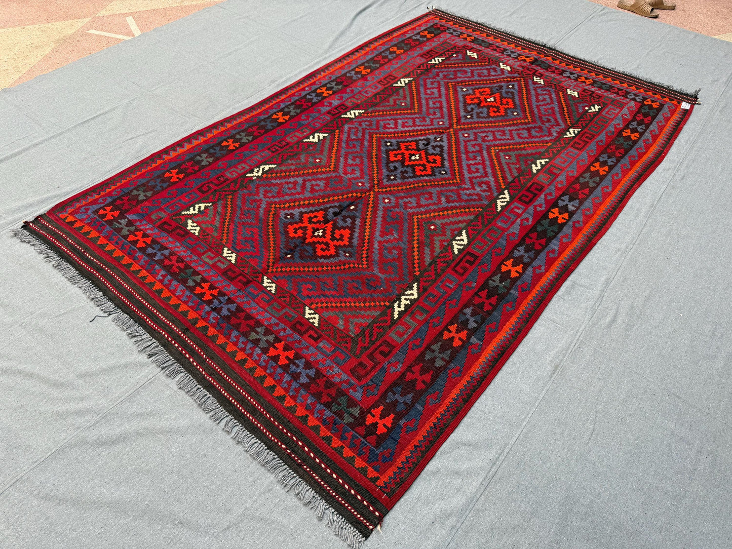 Handmade 5x8 Vintage Turkish Kilim Rug - Red and Blue Tribal Design,Red and Blue Handmade Kilim Rug - 5x8 Vintage Turkish Carpet,Vintage