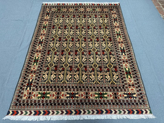 Handmade Oriental Rug –5x7 ft Traditional Wool Carpet with Floral & Geometric Patterns,Wool Carpet with Intricate Tribal Designs,Vintage rug