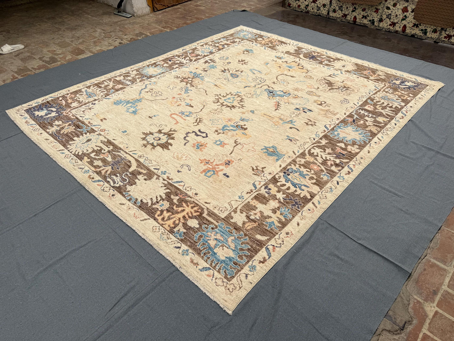 Handmade Turkish Oushak Rug 8x10 ft – Luxurious Wool Area Carpet with Blue Floral Patterns, Perfect for Living Room or Dining Area